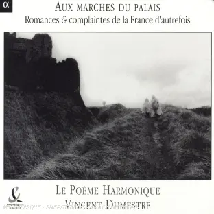 Aux marches du Palais