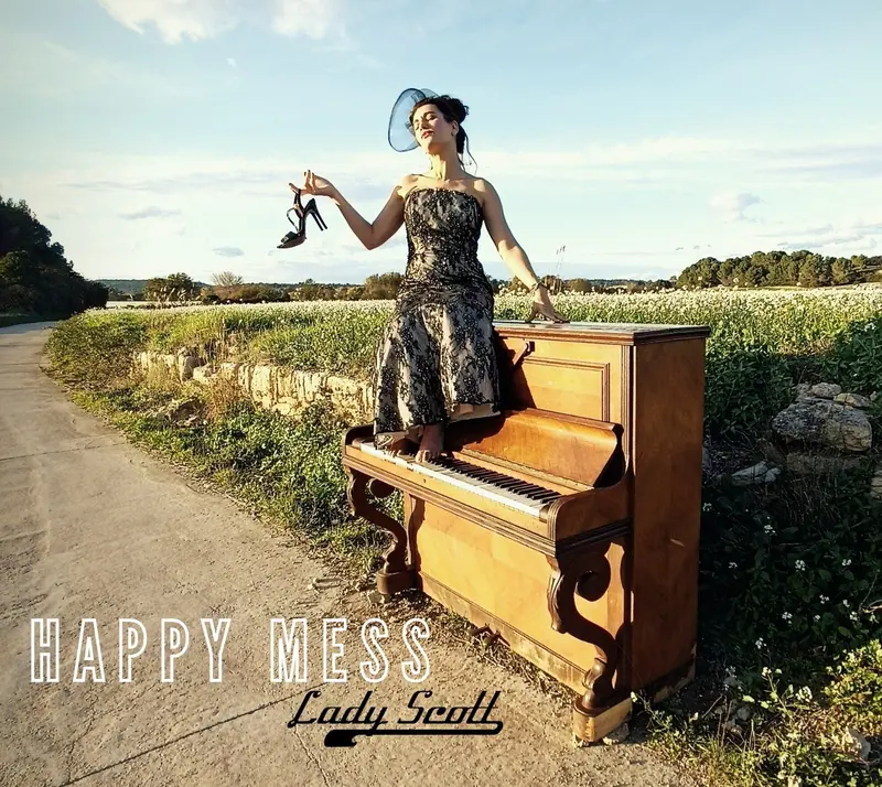 HAPPY MESS - LADY SCOTT / DELPHINE SCOTTI (CD)