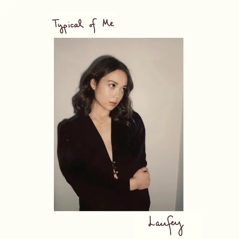Laufey | Typical of Me - Vinyle