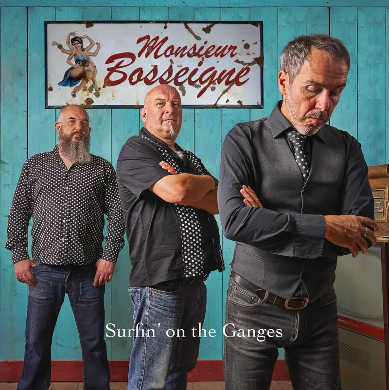 SURFIN' ON THE GANGES - MONSIEUR BOSSEIGNE (CD)