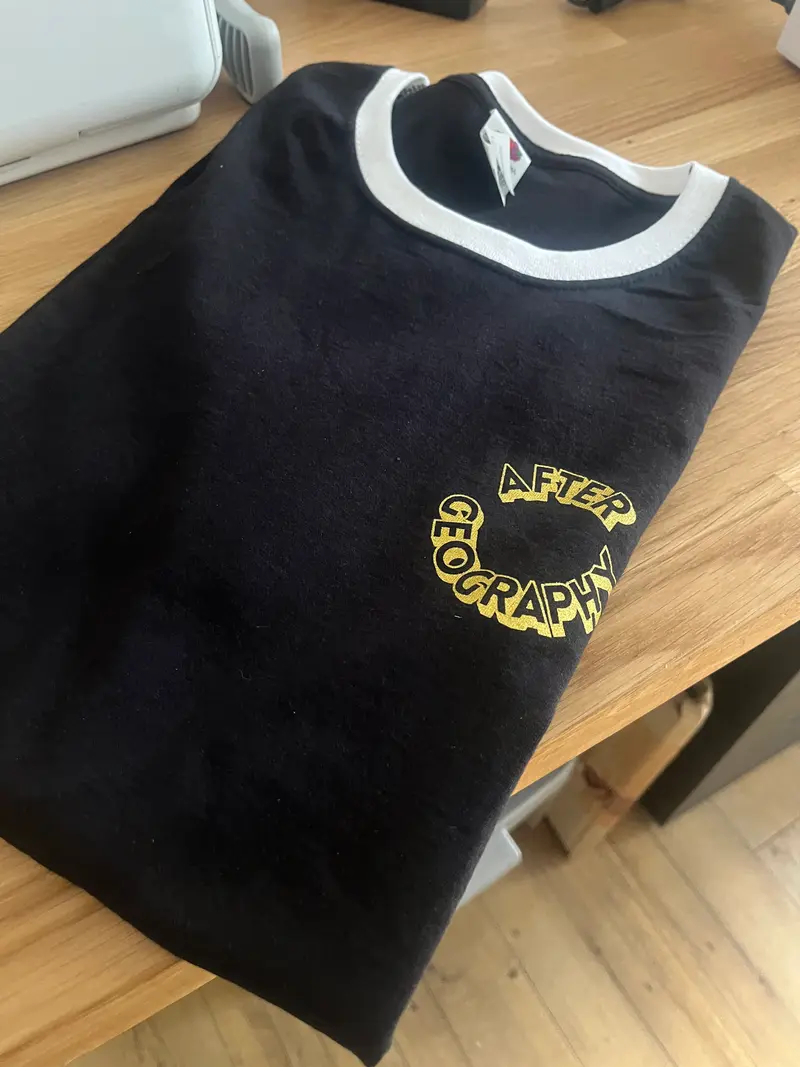 T-shirt Gold