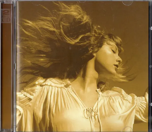 Taylor Swift | Fearless (Taylor's Version) - CD (Target edition)